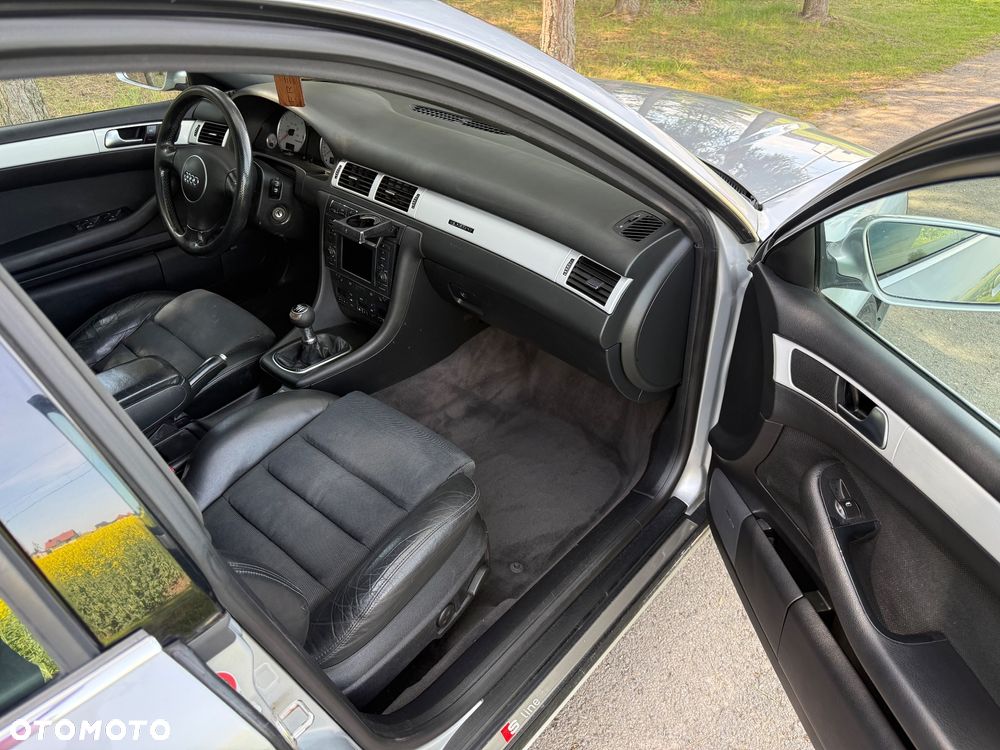 Audi A6 Avant 2.5 TDI Quattro - 16