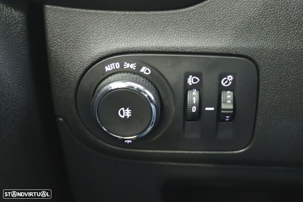 Opel Crossland X 1.2 T Business Edition - 15