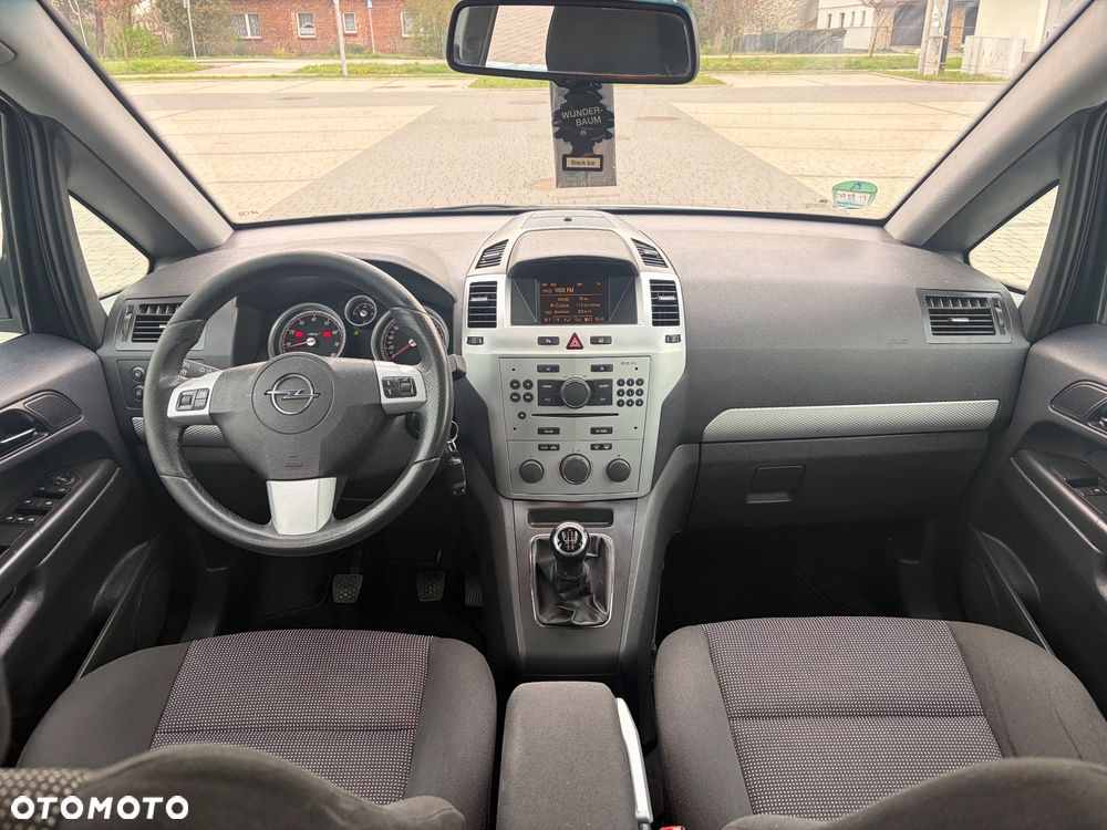 Opel Zafira 1.8 Enjoy - 7