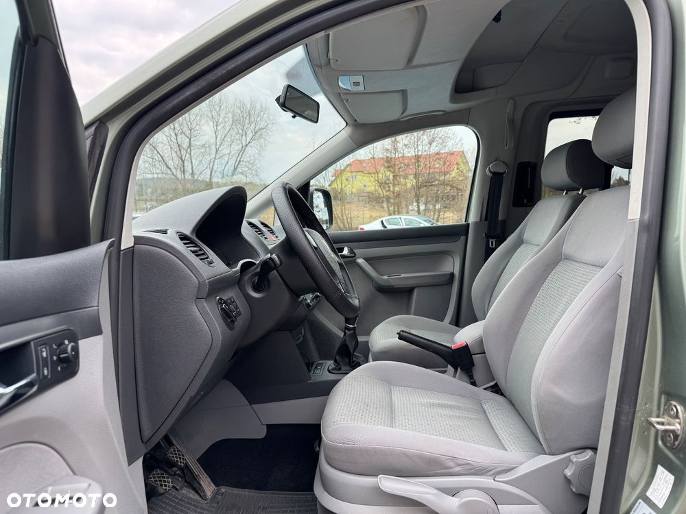 Volkswagen Caddy Maxi Life - 12