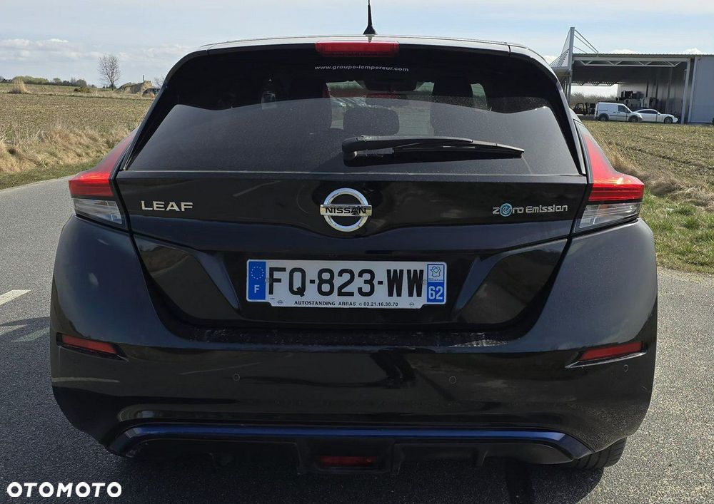 Nissan Leaf - 8