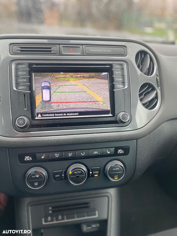 Volkswagen Tiguan 2.0 TDI 4Motion DSG BMT Sport & Style - 8