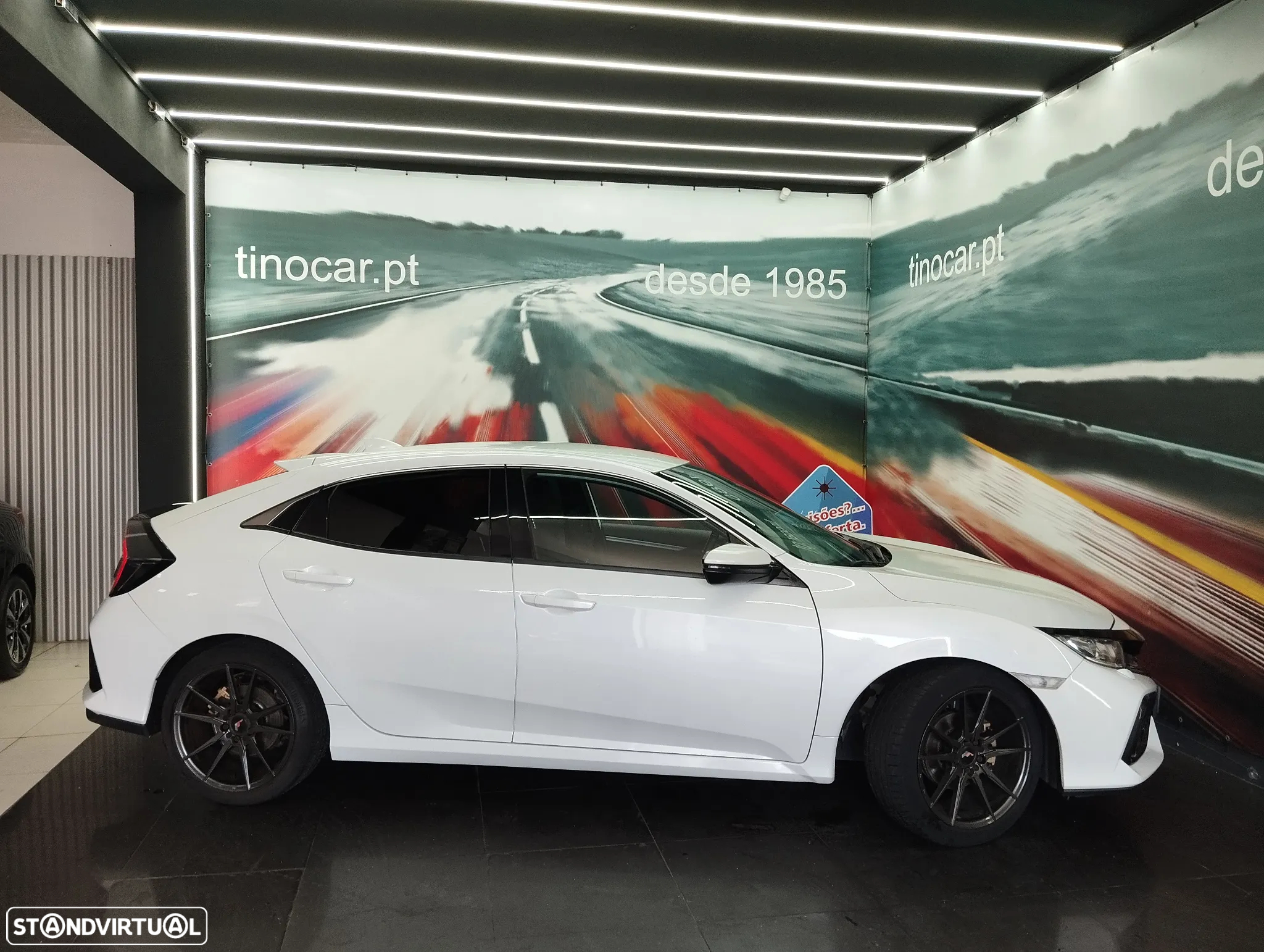 Honda Civic 1.0 i-VTEC Elegance Navi - 6