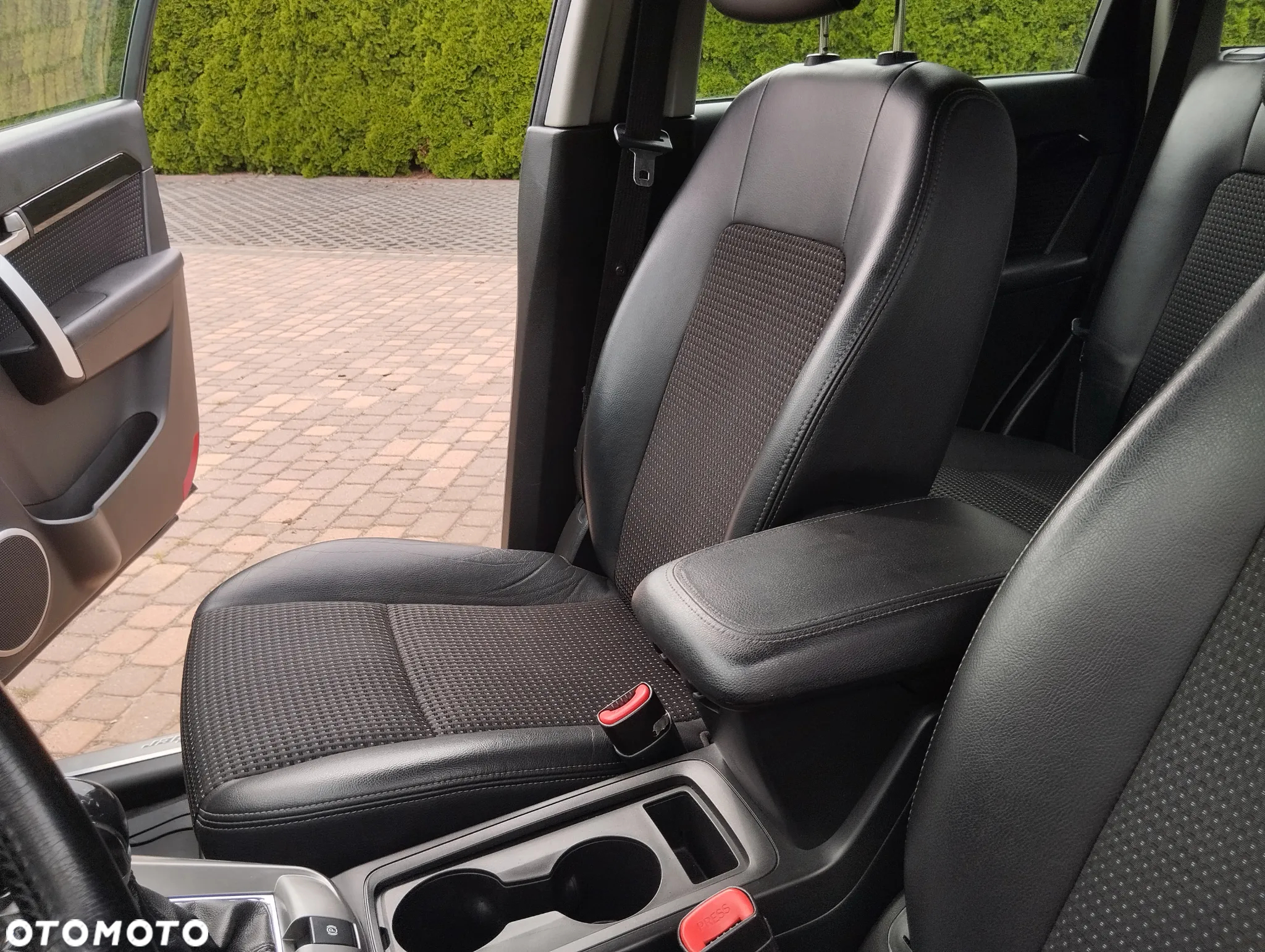 Chevrolet Captiva 2.4 AWD LT+ - 20