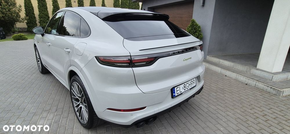 Porsche Cayenne - 5