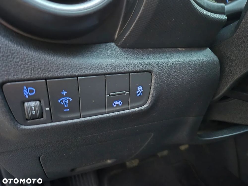 Hyundai Kona - 18