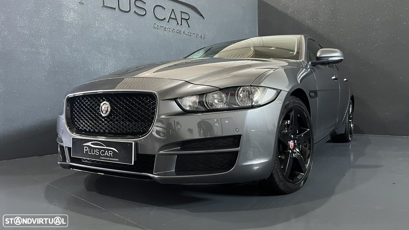 Jaguar XE 2.0 D Prestige Aut. - 7