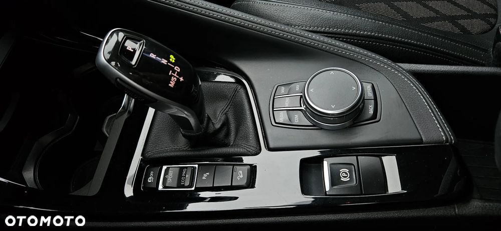 BMW X1 xDrive20d xLine sport - 13