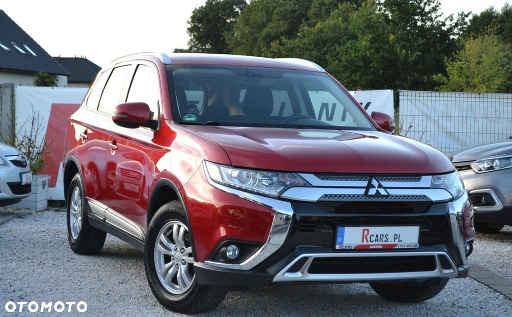 Mitsubishi Outlander 2.0 Intense + 2WD - 10