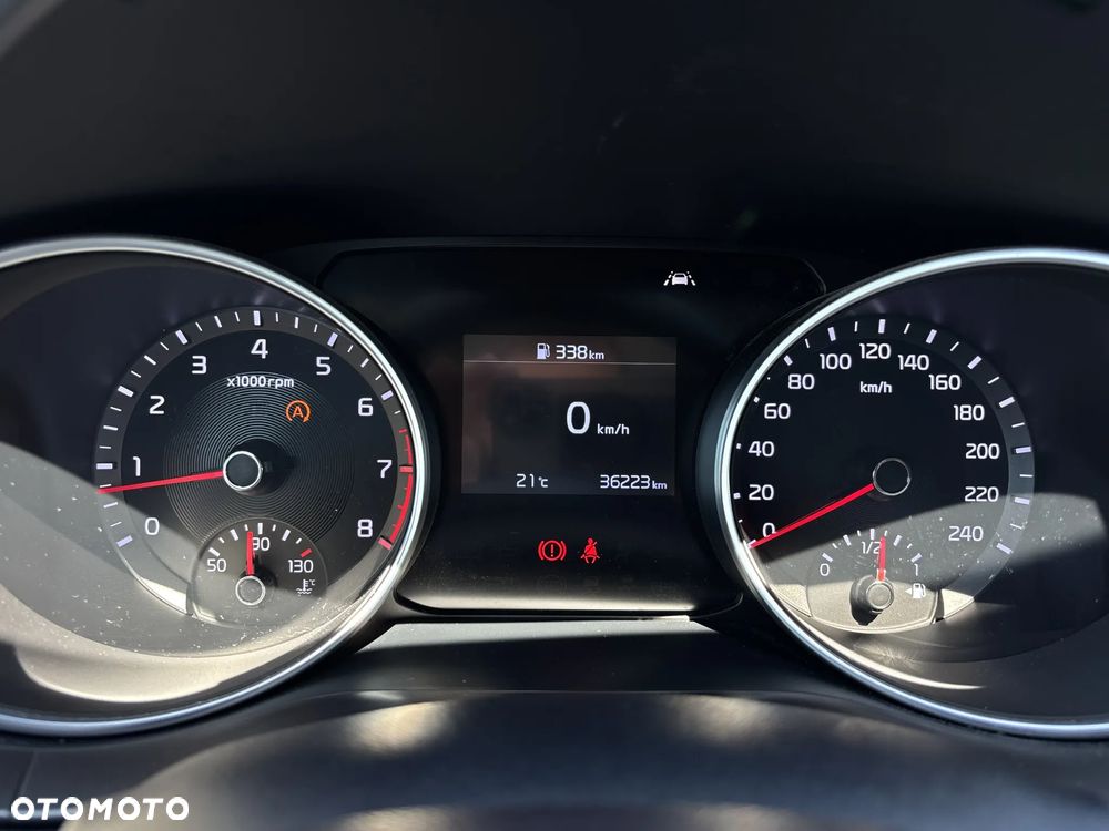 Kia XCeed 1.5 T-GDI M - 16