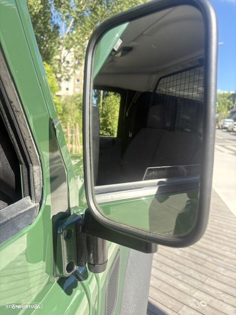 Land Rover Defender 90 2.5 TD5 Metal Top - 24