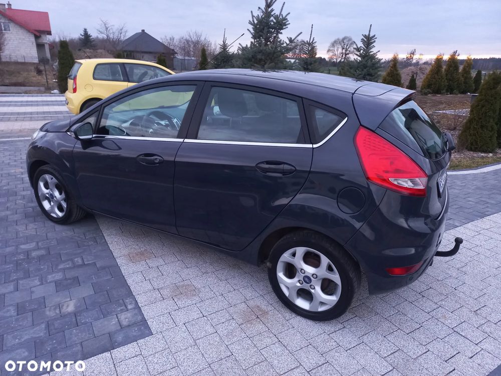 Ford Fiesta 1.4 Titanium - 5