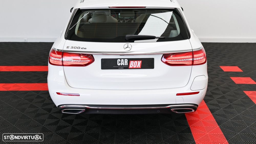 Mercedes-Benz E 300 de 4Matic T 9G-TRONIC Avantgarde - 27