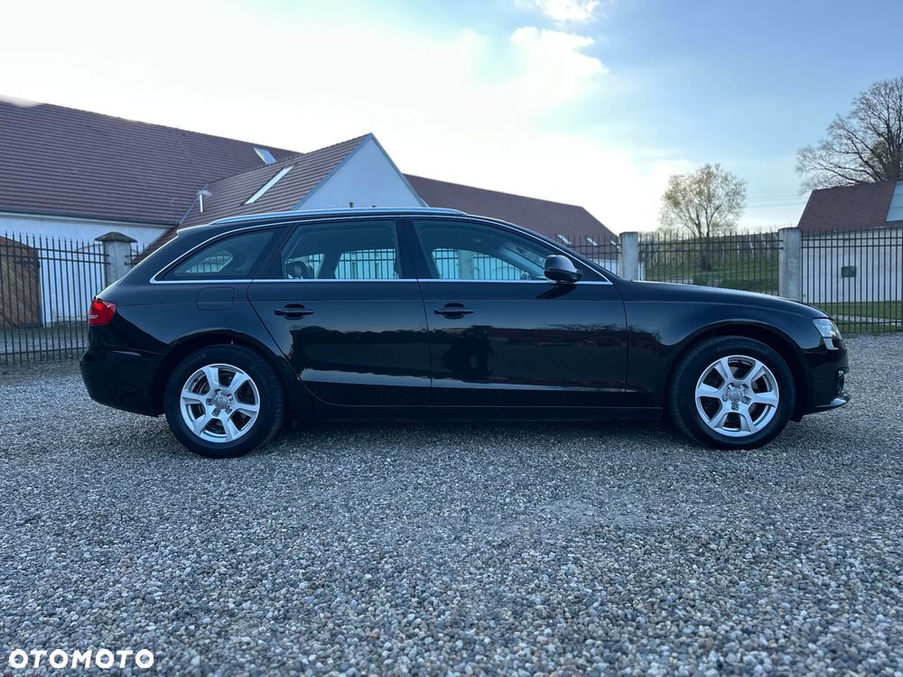 Audi A4 Avant 2.0 TDI ultra DPF Attraction - 7