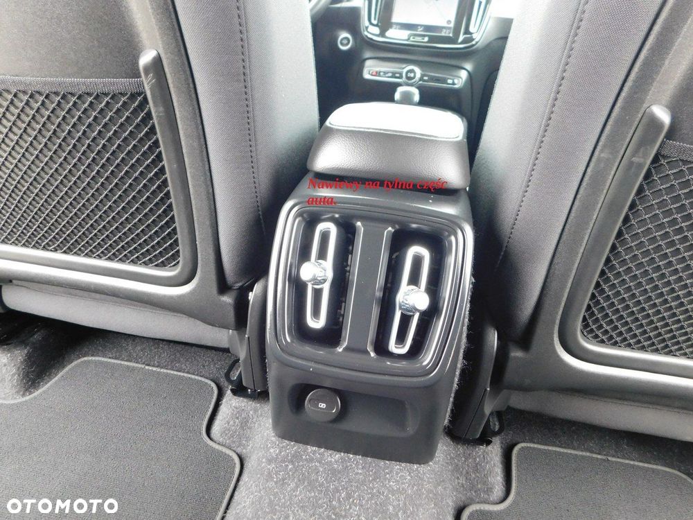 Volvo XC 40 D3 Momentum - 19