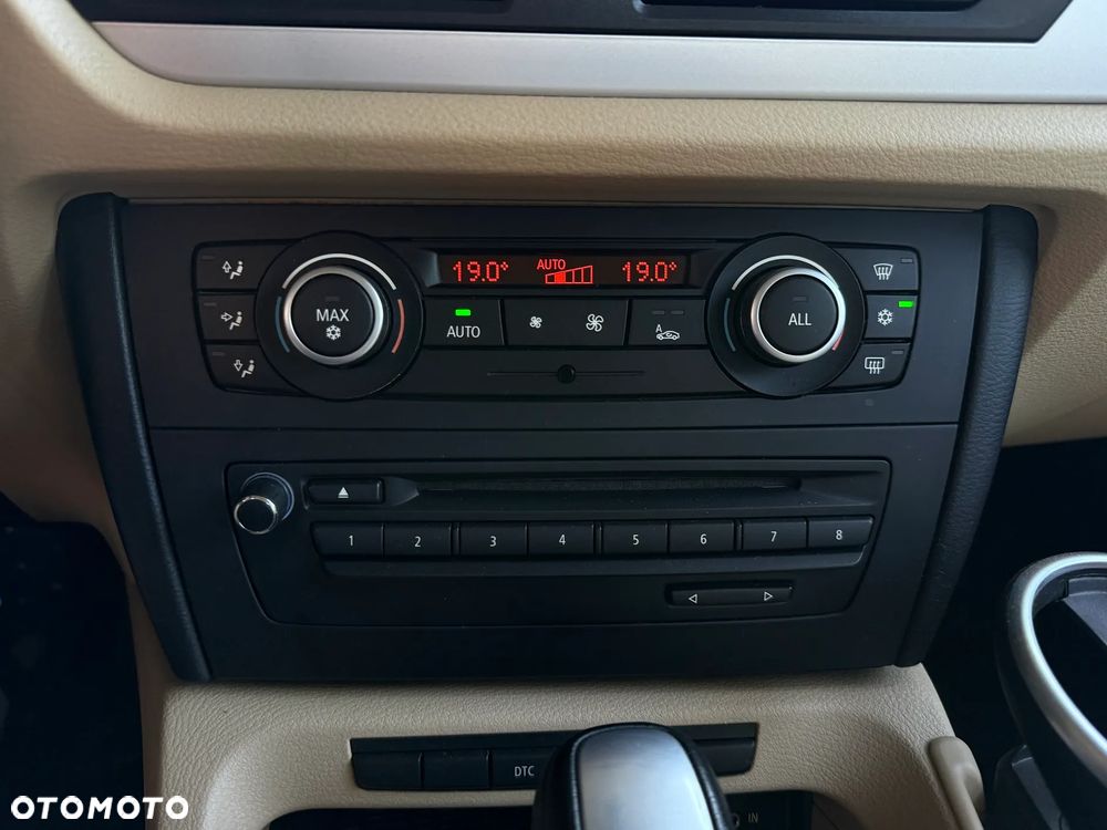 BMW X1 - 15