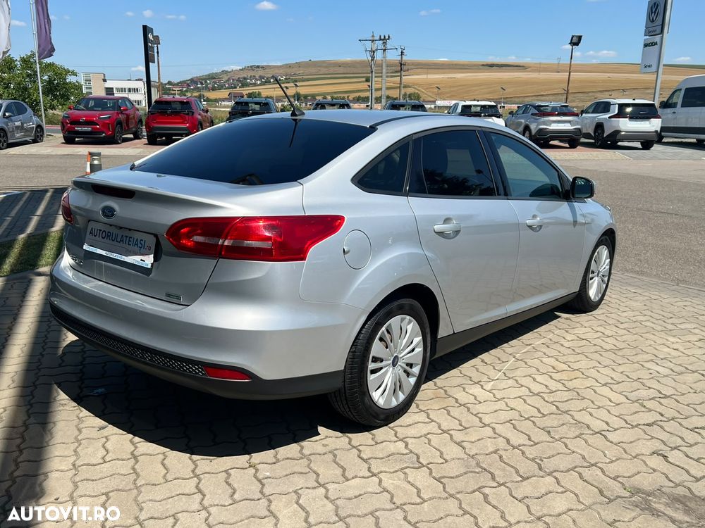 Ford Focus 1.0 EcoBoost Connected - 4