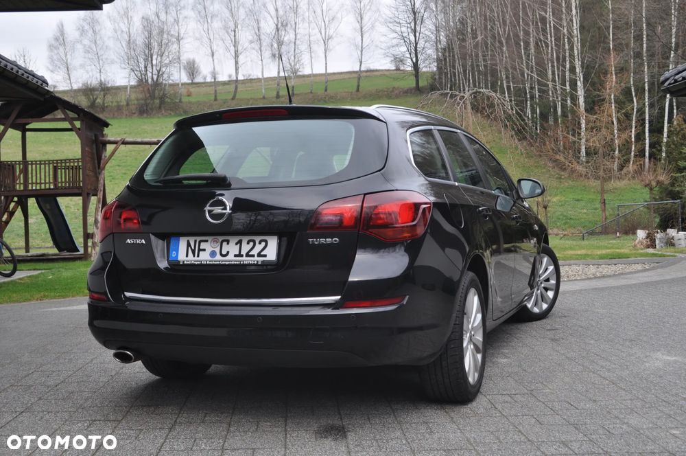 Opel Astra 1.4 Turbo Innovation - 10