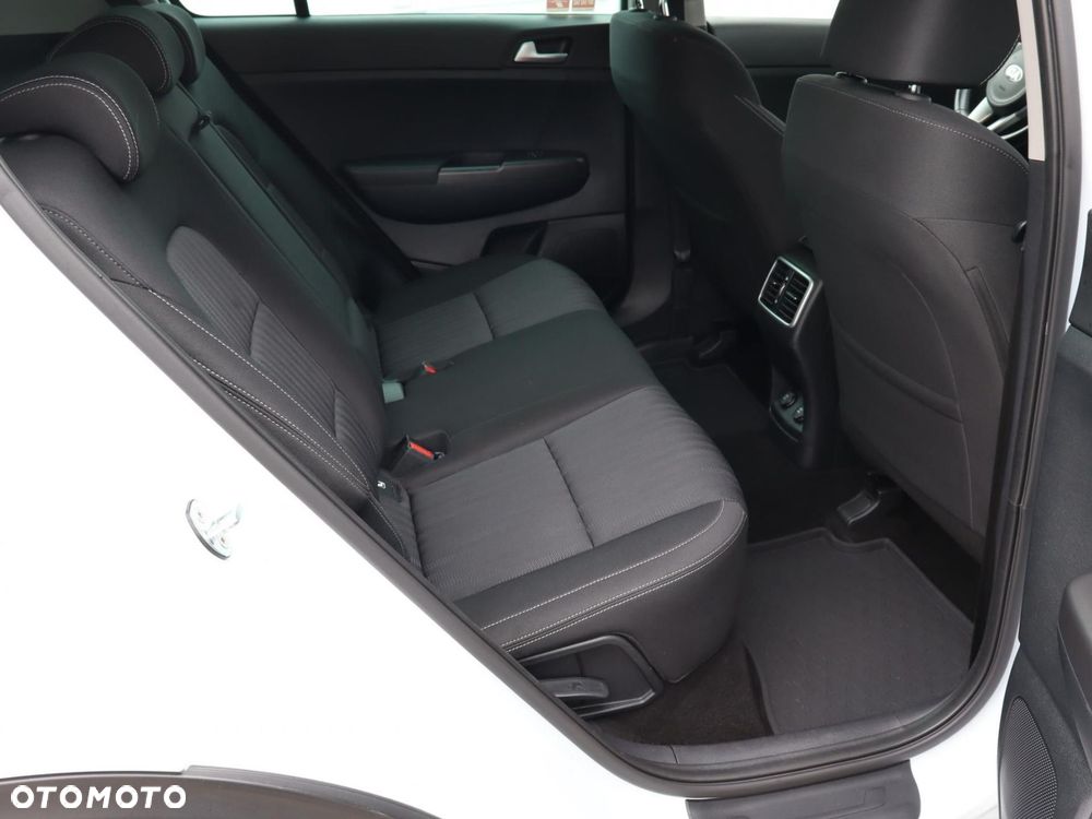 Kia Sportage 1.6 GDI M 2WD - 8