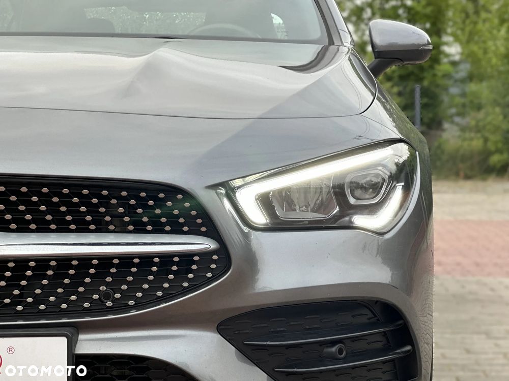 Mercedes-Benz CLA 200 AMG Line 7G-DCT - 37