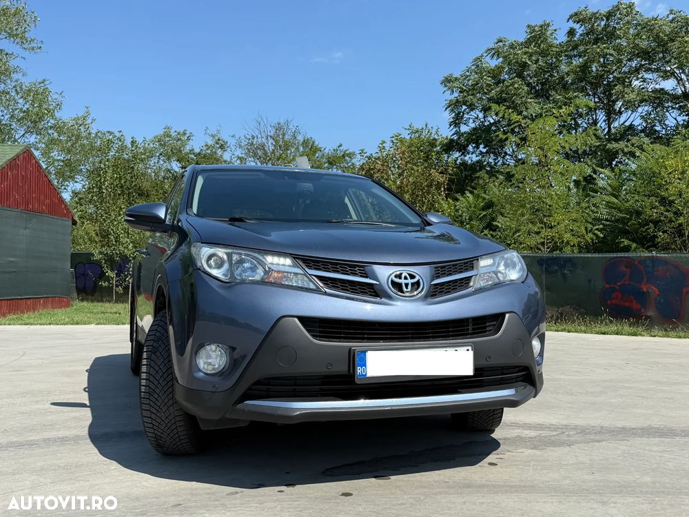 Toyota RAV4 2.2 D-4D 4WD Luxury - 9