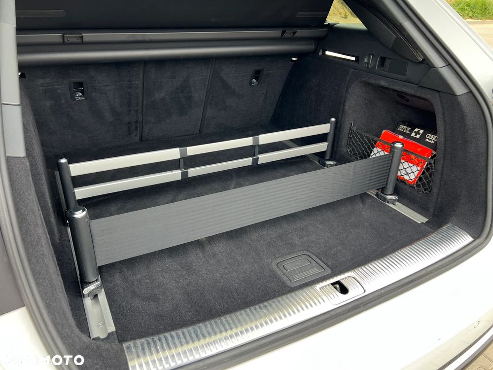 Audi A4 Avant 40 TDI S tronic quattro sport - 30