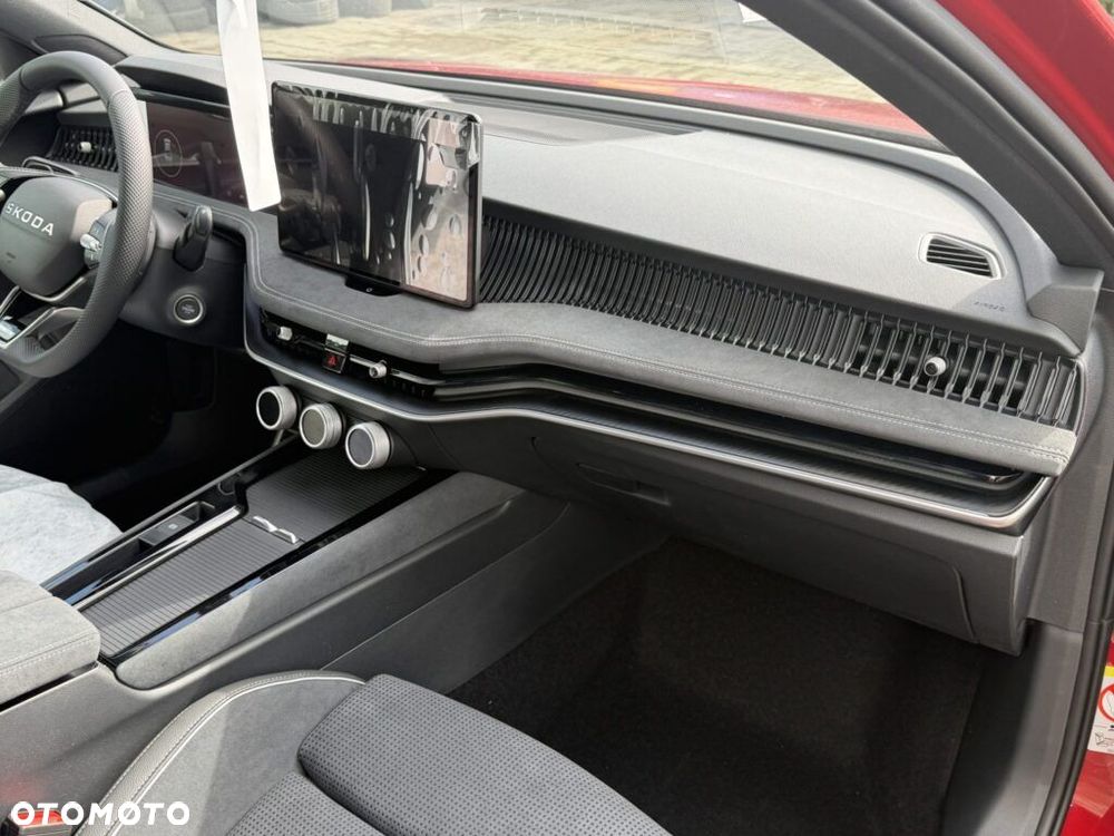 Skoda Superb 1.5 TSI Plug-in Hybrid Sportline DSG - 9