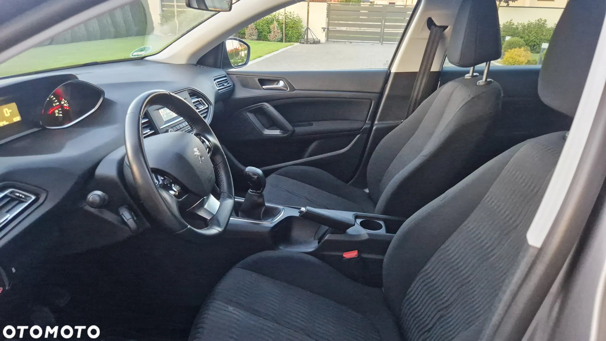Peugeot 308 1.6 HDi Style - 10