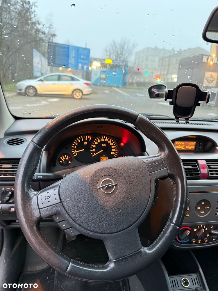 Opel Corsa - 10