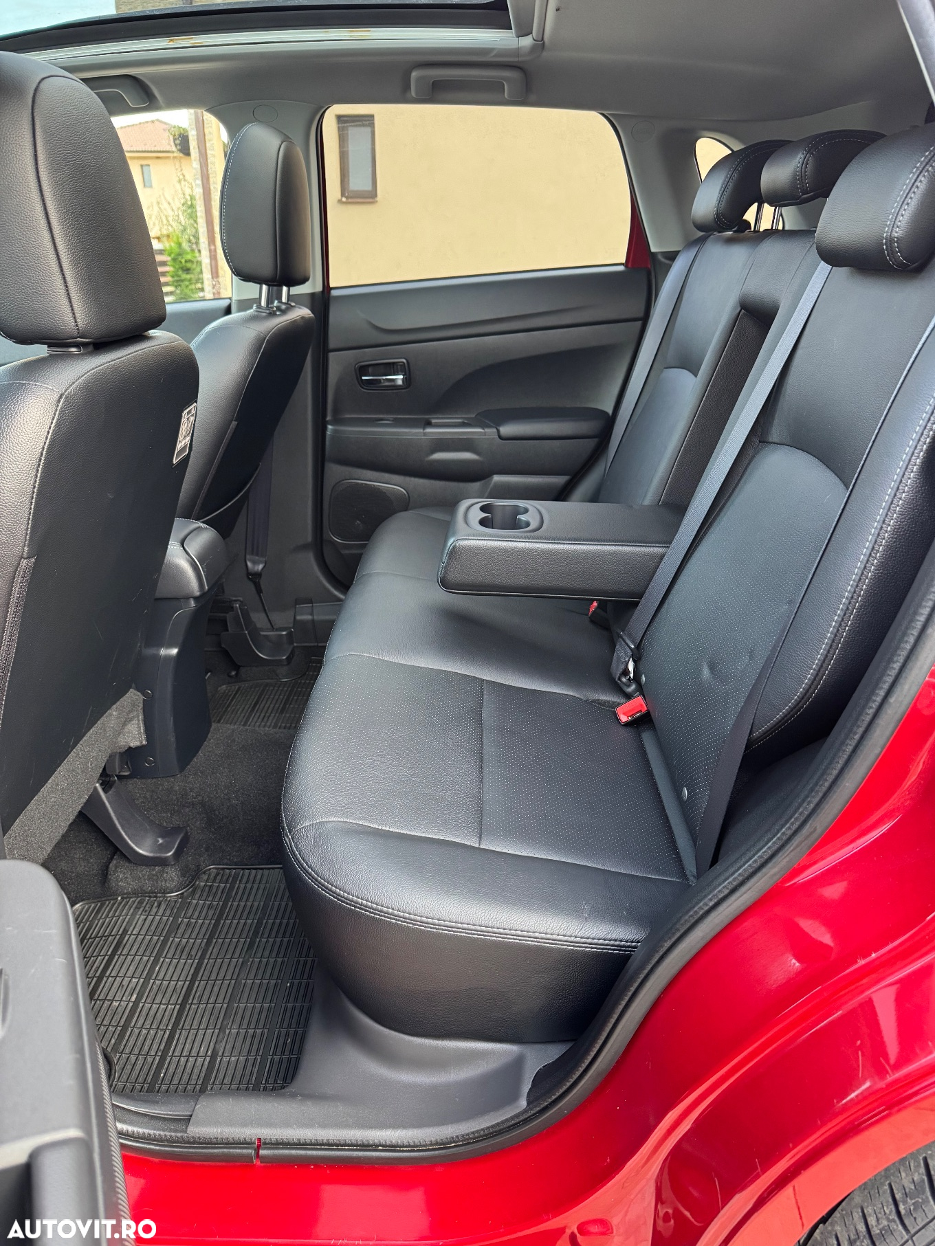 Mitsubishi ASX 1.8 DI-D 2WD Instyle - 10
