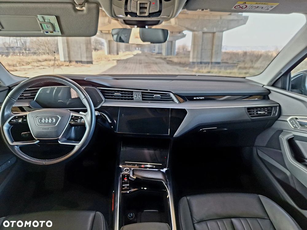 Audi e-tron 55 Quattro Advanced - 23