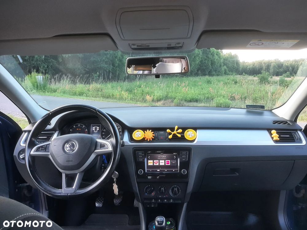 Skoda RAPID 1.2 TSI Active - 16
