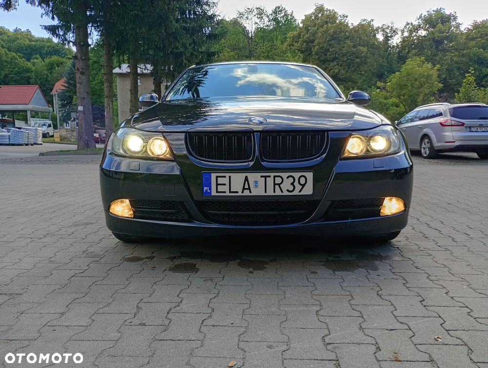 BMW Seria 3 - 21