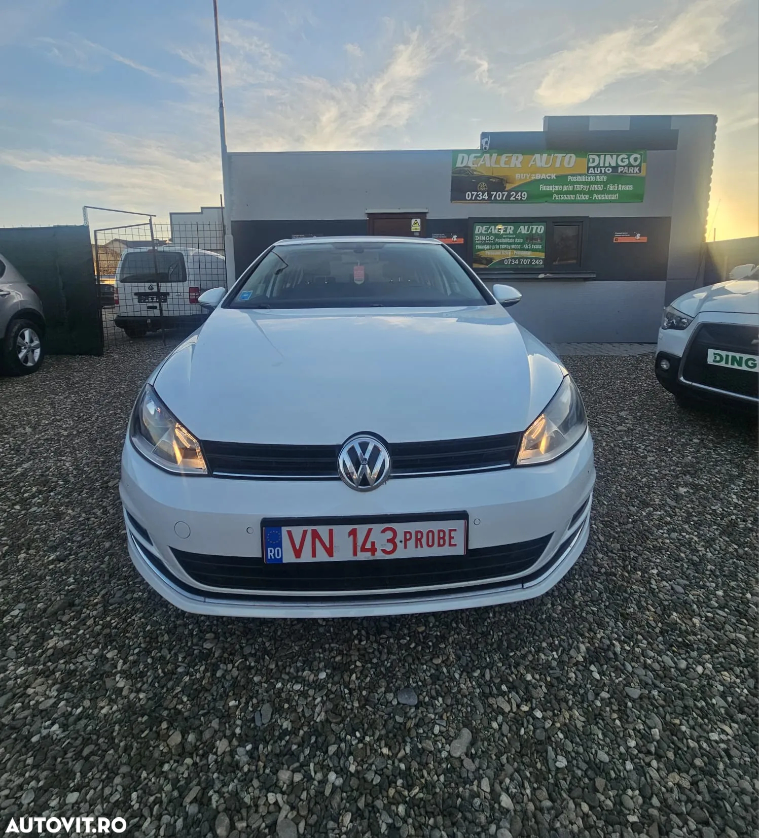 Volkswagen Golf 1.6 TDI BlueMotion Technology DPF Highline DSG - 3