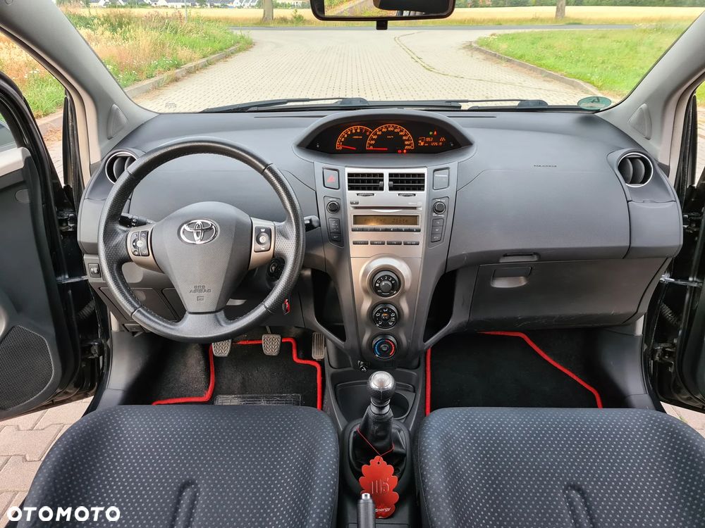 Toyota Yaris 1.33 Prestige - 14