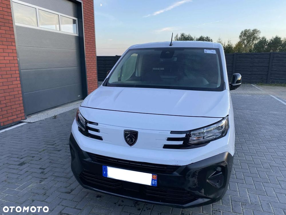 Peugeot PARTNER * 2024r NAJNOWSZY MODEL * Tylko 24.000km ! * 1.5 BleuHDI 102KM _ - 18