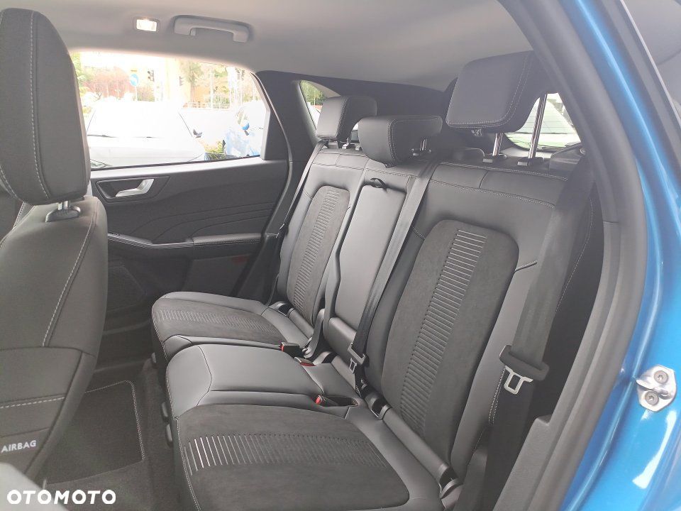 Ford Kuga - 11