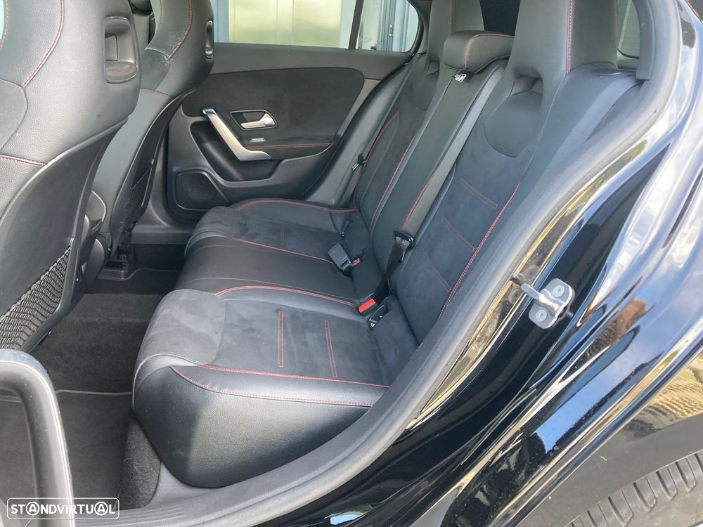 Mercedes-Benz A 250 e 8G-DCT AMG Line - 28