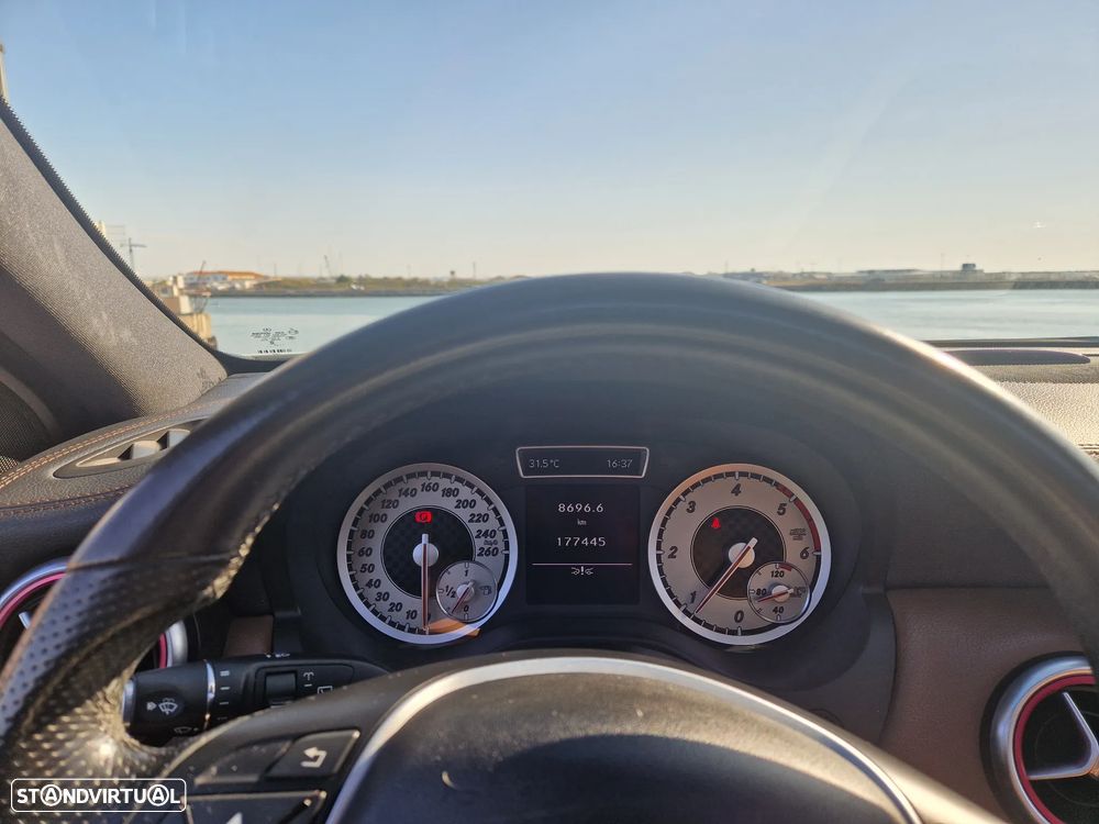 Mercedes-Benz A 180 CDI BlueEFFICIENCY Edition Style - 2