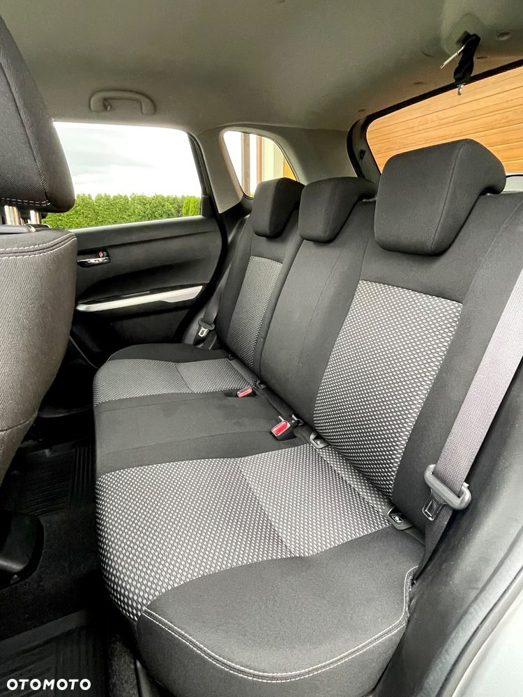 Suzuki Vitara - 11