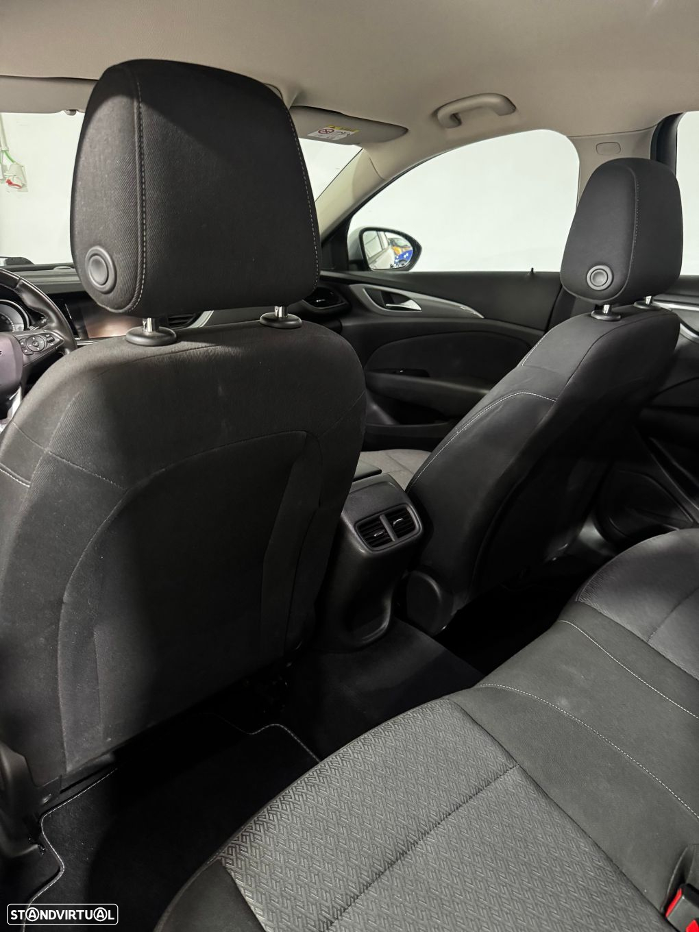 Opel Insignia Grand Sport 1.6 CDTi Selective - 23