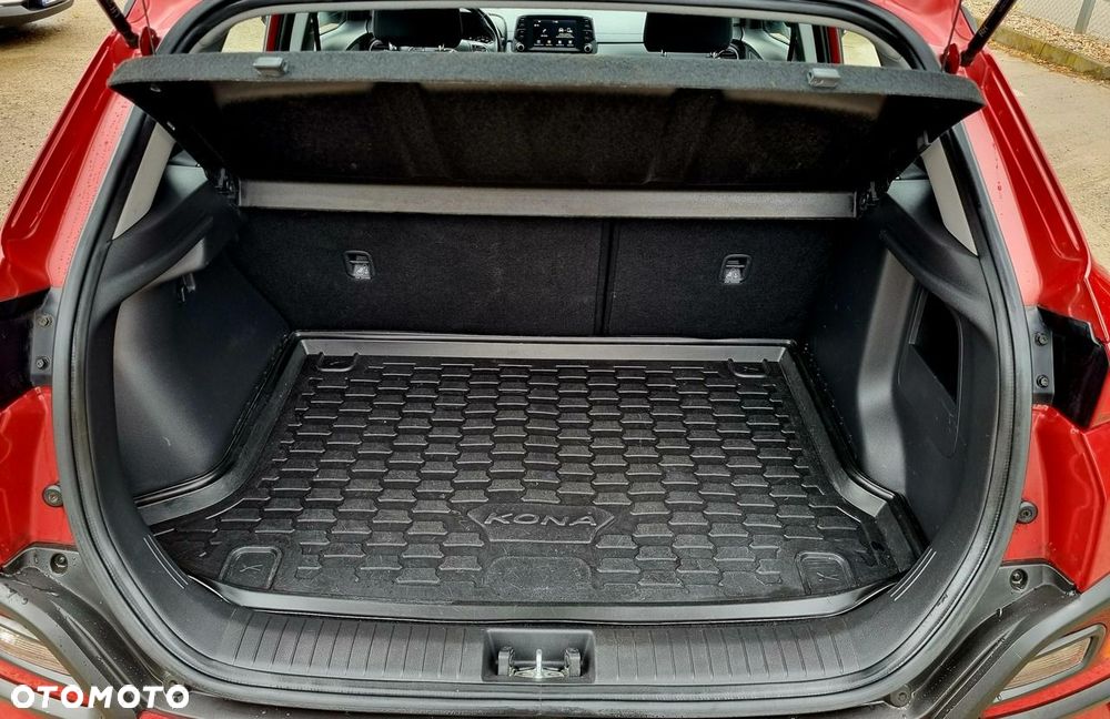 Hyundai Kona - 13