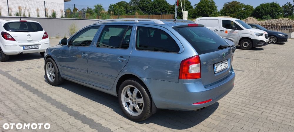 Skoda Octavia - 2