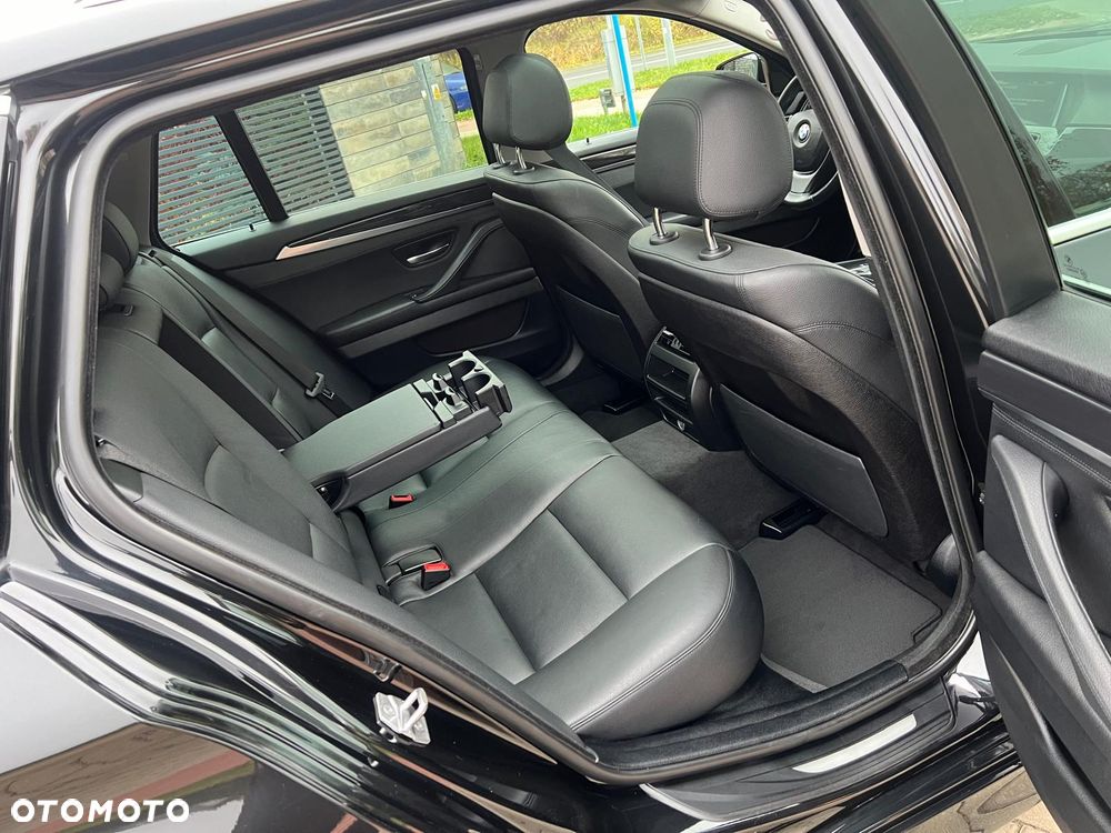 BMW Seria 5 520d - 6