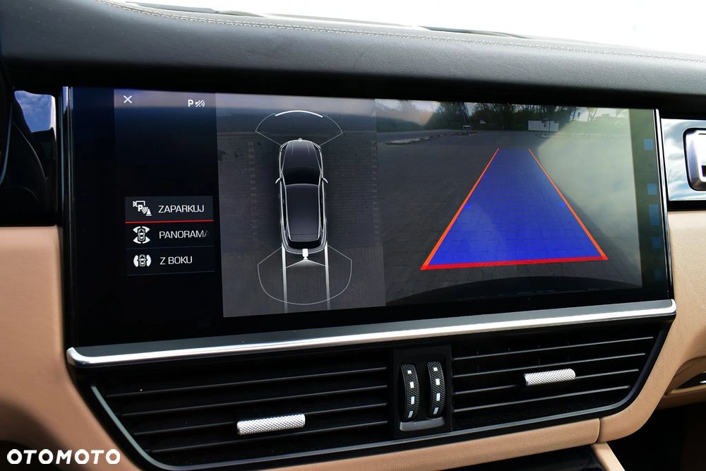 Porsche Cayenne Platinum Edition - 14