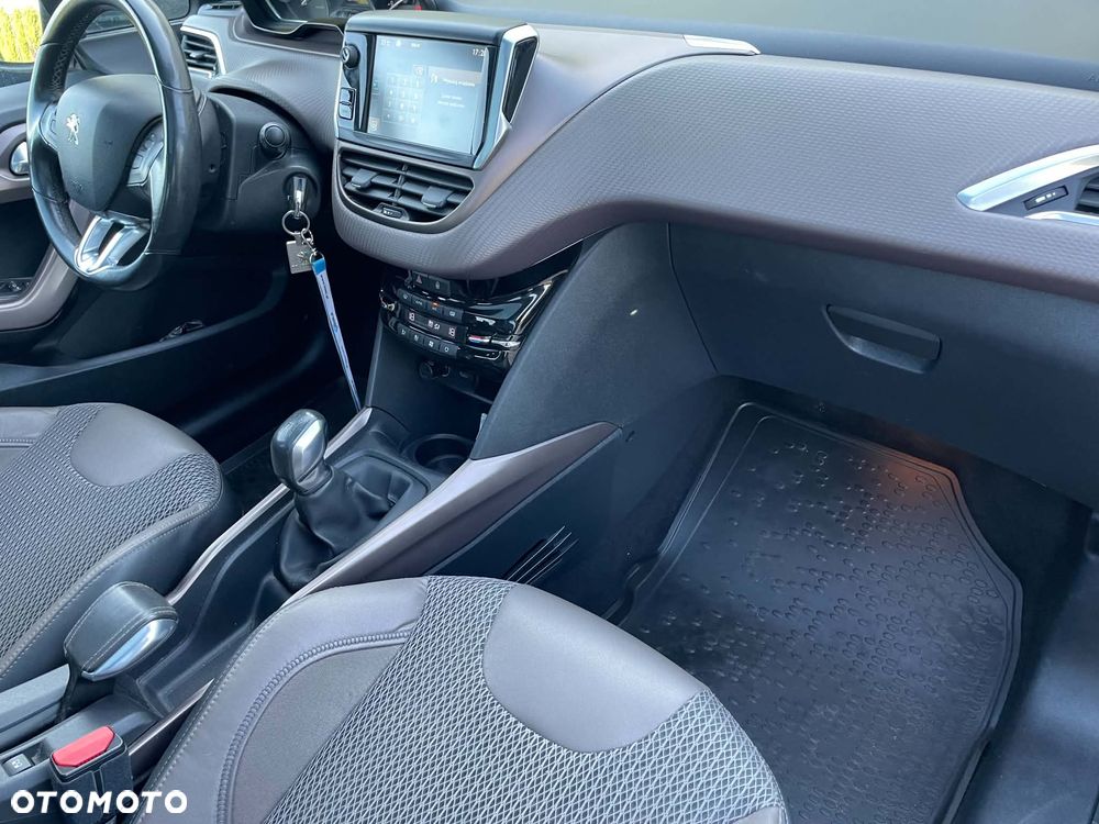 Peugeot 2008 1.6 VTi Allure - 7