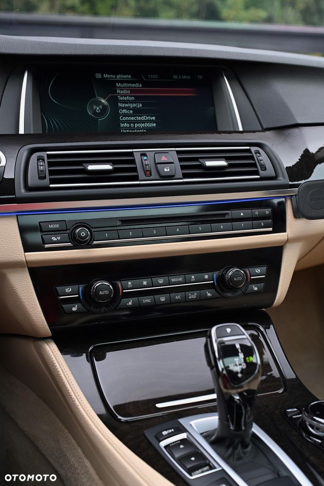 BMW Seria 5 535d - 12