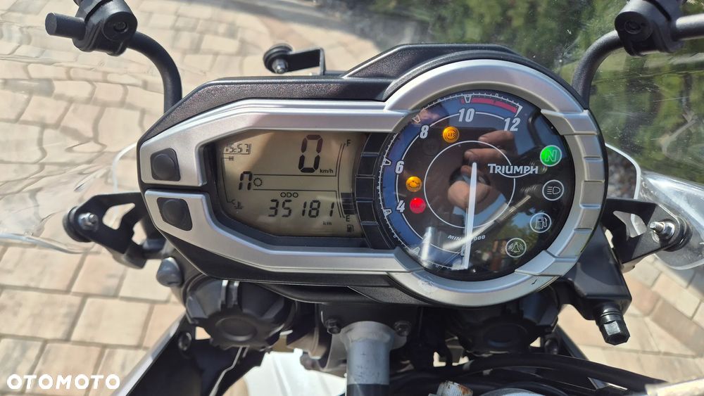Triumph Tiger - 11