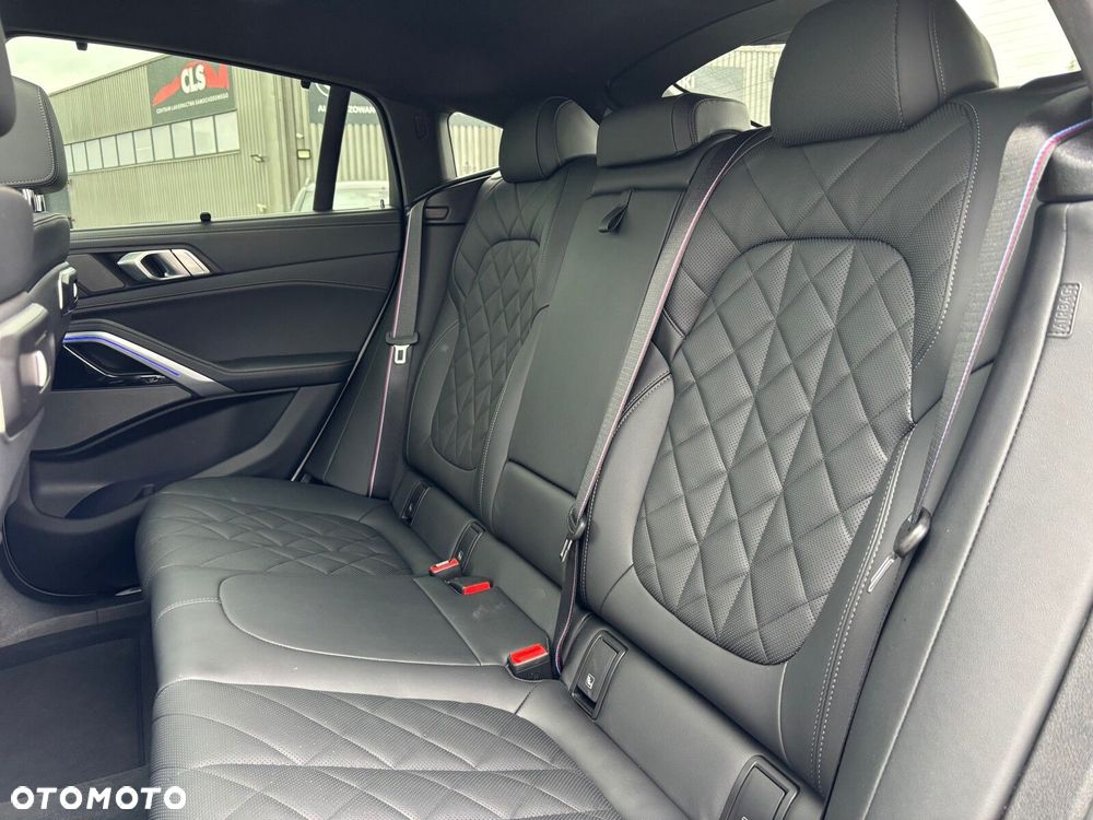 BMW X6 - 17