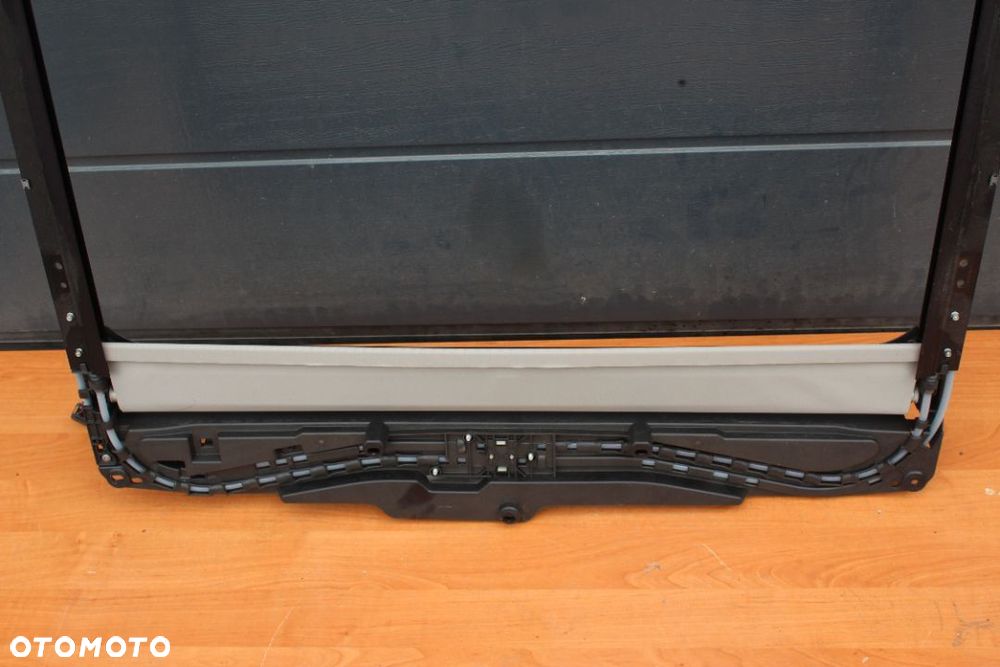 MECHANIZM SZYBERDACHU SILNICZEK OPEL MERIVA B - 2
